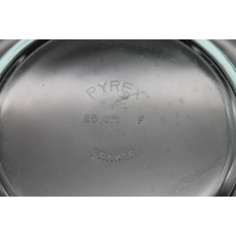 Pyrex Microwave Ring Mold M-42 2 Qt Clear Glass Tube Pan with Box Vintage France
